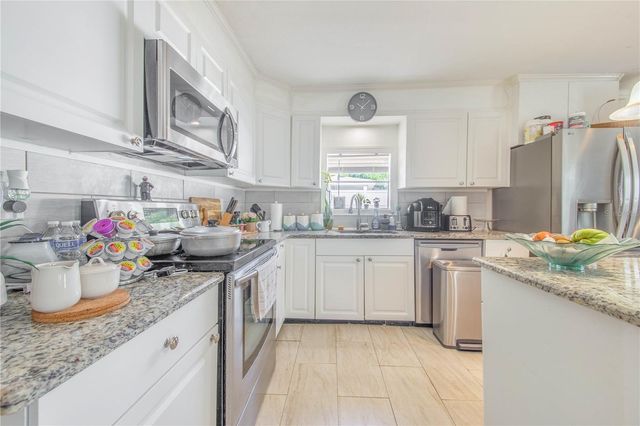 3420 AVENUE T NW, Winter Haven, FL 33881