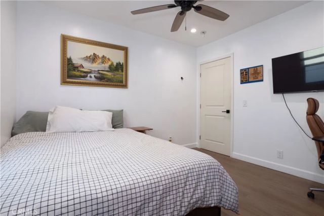 7410 Cozycroft Avenue, Winnetka, CA 91306