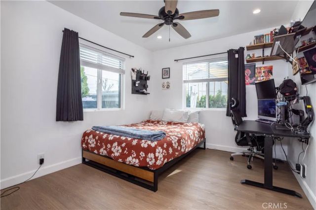 7410 Cozycroft Avenue, Winnetka, CA 91306