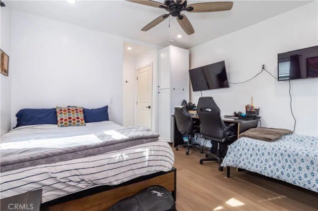 7410 Cozycroft Avenue, Winnetka, CA 91306