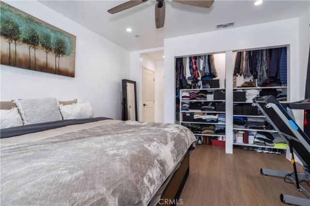 7410 Cozycroft Avenue, Winnetka, CA 91306