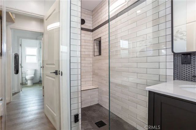 7410 Cozycroft Avenue, Winnetka, CA 91306
