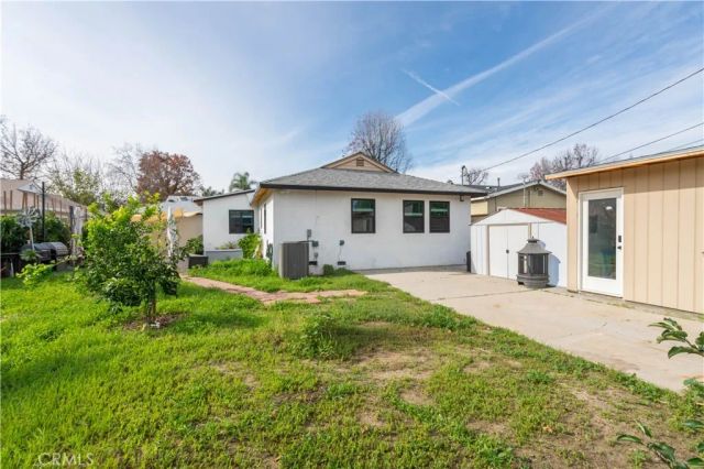 7410 Cozycroft Avenue, Winnetka, CA 91306