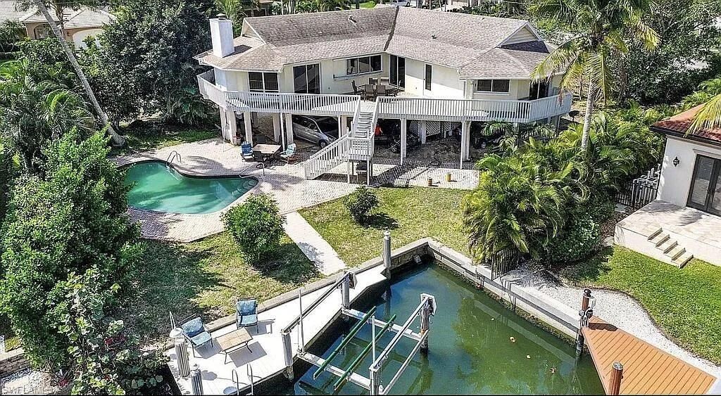 1800 Woodbine CT, MARCO ISLAND, FL 34145 — photo 2