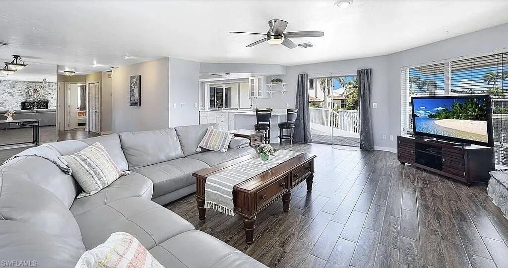 1800 Woodbine CT, MARCO ISLAND, FL 34145 — photo 5