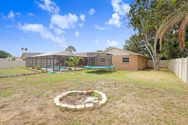 1204 LADY GUINEVERE DRIVE, Valrico, FL 33594