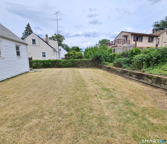 221 Truman Street, Bridgeport, CT 06606