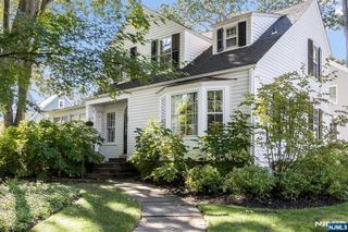 50 Hamilton Road, Glen Ridge, NJ 07028