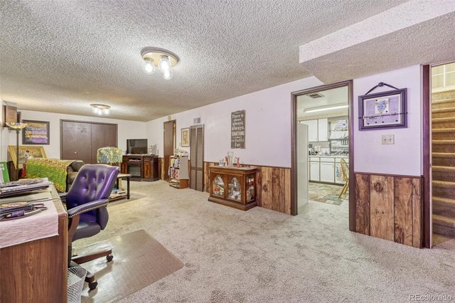 10220 Carmody Lane, Lakewood, CO 80227