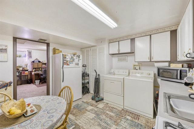 10220 Carmody Lane, Lakewood, CO 80227