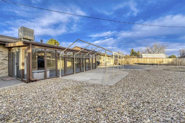 10220 Carmody Lane, Lakewood, CO 80227