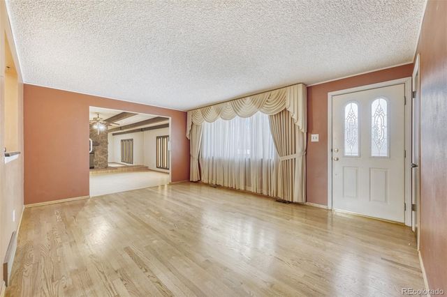 10220 Carmody Lane, Lakewood, CO 80227