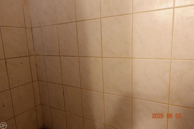 4166 Porter Avenue, Lincoln Park, MI 48146