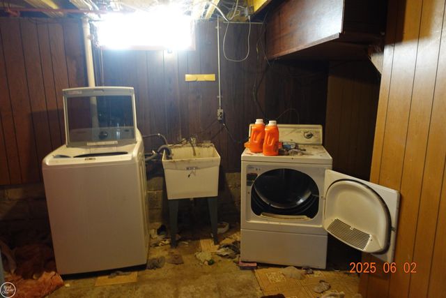 4166 Porter Avenue, Lincoln Park, MI 48146