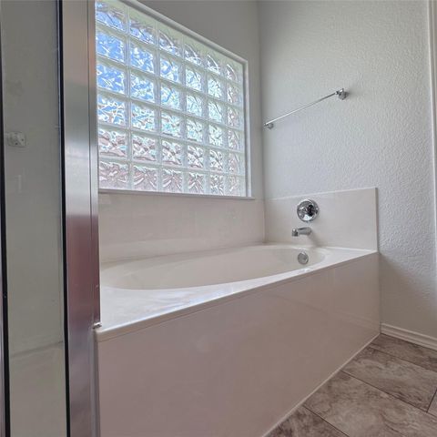 1800 Honey Creek LN, Cedar Park, TX 78613