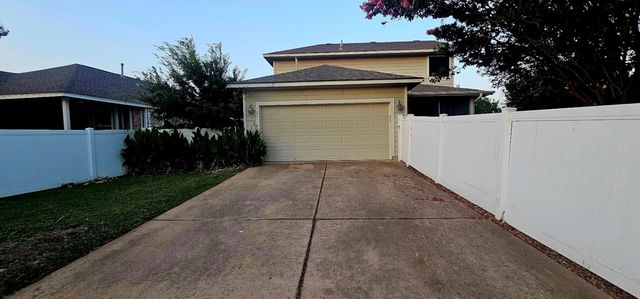 1800 Honey Creek LN, Cedar Park, TX 78613