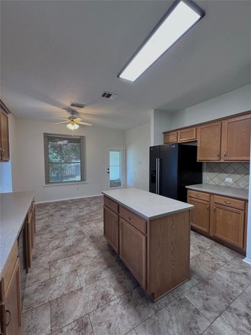 1800 Honey Creek LN, Cedar Park, TX 78613