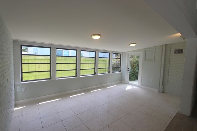 39 Bass Avenue, Key Largo, FL 33037