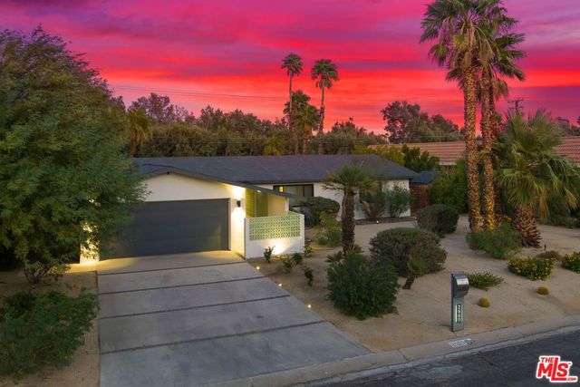 2660 N Farrell Drive, Palm Springs, CA 92262