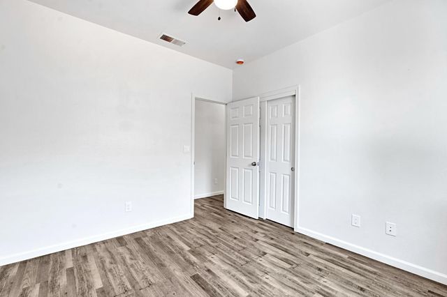 1742 Acacia Avenue, Sanger, CA 93657