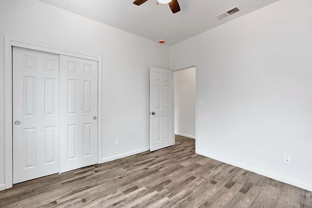 1742 Acacia Avenue, Sanger, CA 93657