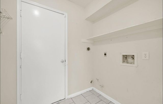 1309 S Heron Drive, Seabrook, TX 77586