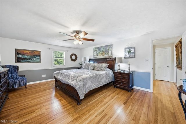 27631 Edgepark Boulevard, North Olmsted, OH 44070