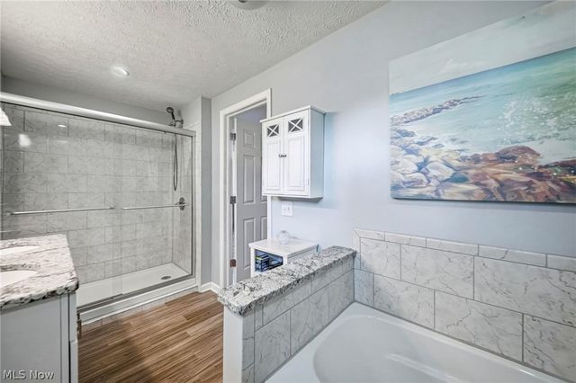 27631 Edgepark Boulevard, North Olmsted, OH 44070