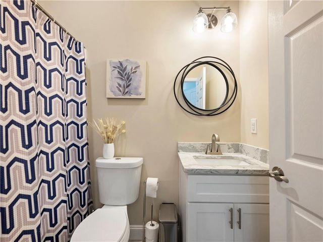 586 Cook Drive, Ellenwood, GA 30294