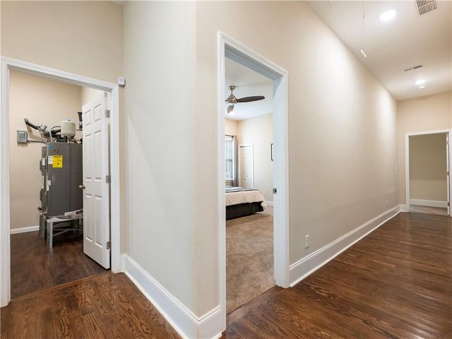 586 Cook Drive, Ellenwood, GA 30294