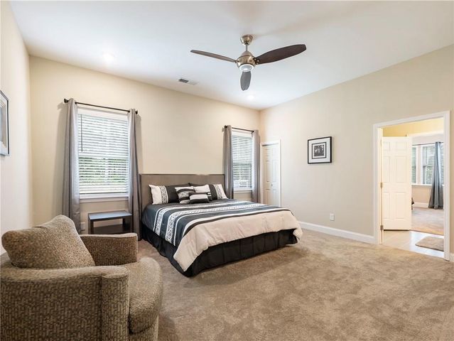 586 Cook Drive, Ellenwood, GA 30294