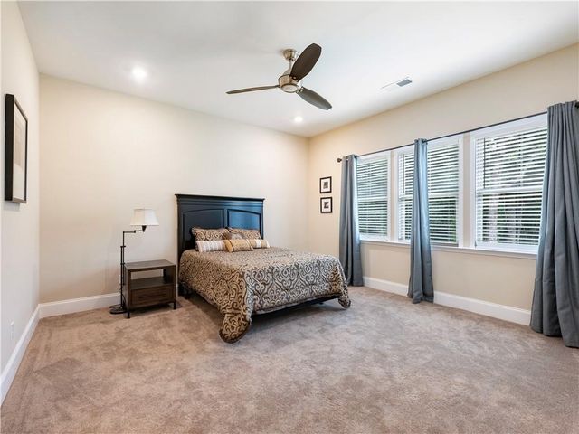 586 Cook Drive, Ellenwood, GA 30294