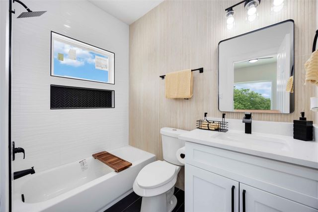 3104 Lee Street A-B, Houston, TX 77026