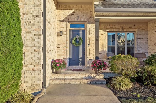 1120 Meriweather Ln, Lebanon, TN 37087