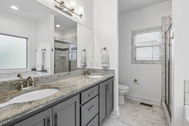 1120 Meriweather Ln, Lebanon, TN 37087