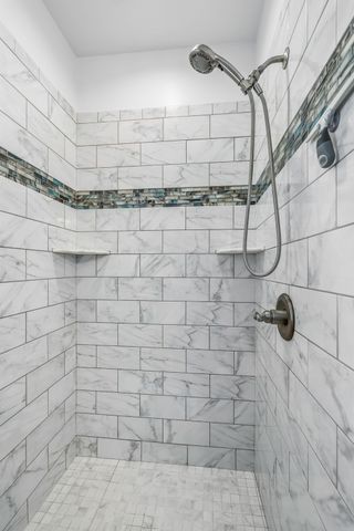 1120 Meriweather Ln, Lebanon, TN 37087