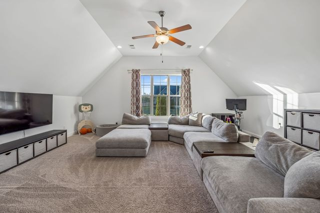 1120 Meriweather Ln, Lebanon, TN 37087