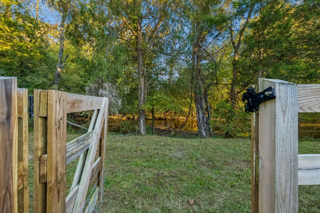 1120 Meriweather Ln, Lebanon, TN 37087