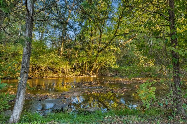 1120 Meriweather Ln, Lebanon, TN 37087