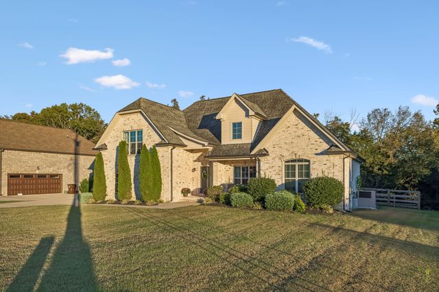 1120 Meriweather Ln, Lebanon, TN 37087