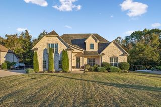 1120 Meriweather Ln, Lebanon, TN 37087