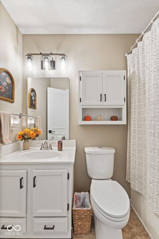 4126 Clove Court, Indianapolis, IN 46237