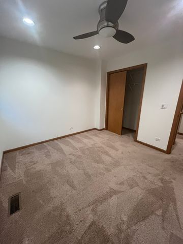 3S572 Haylett Avenue, Warrenville, IL 60555
