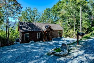 225 Oak Road, Beech Mountain, NC 28604
