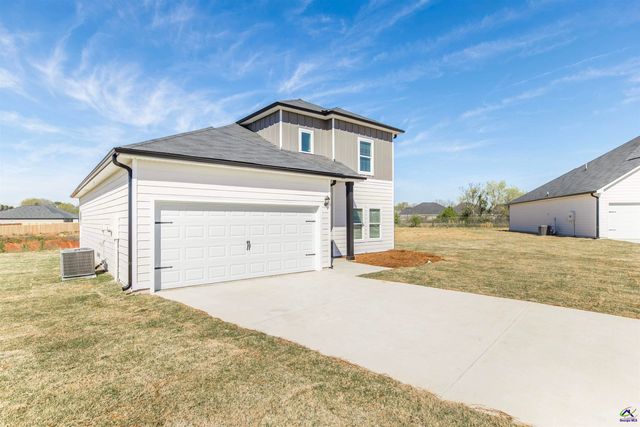 503 Georgian Walk, Byron, GA 31008