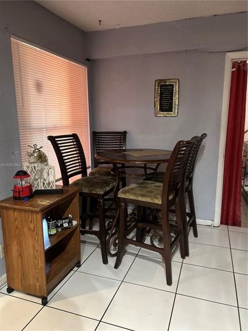 1653 NW 58th Avenue 14, Lauderhill, FL 33313