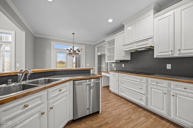 598 Hardy Road, Snow Hill, NC 28580