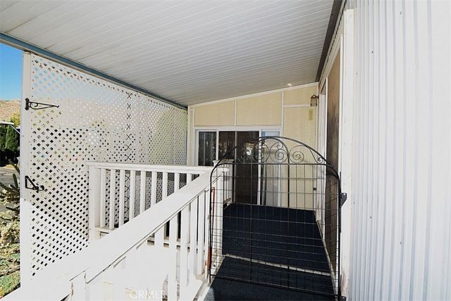 56254 29 Palms Highway 30, Yucca Valley, CA 92284