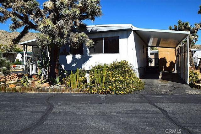56254 29 Palms Highway 30, Yucca Valley, CA 92284