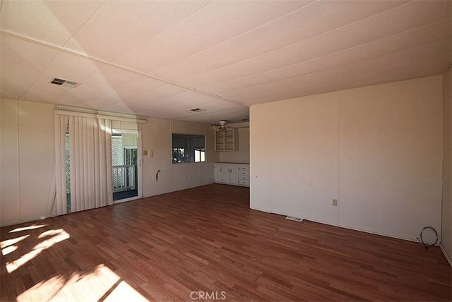56254 29 Palms Highway 30, Yucca Valley, CA 92284